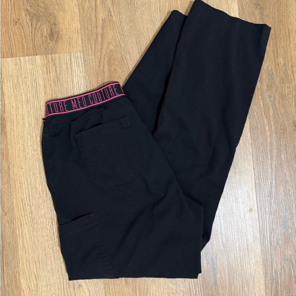 Med Couture Women’s Black Pants